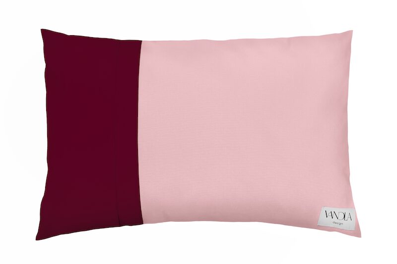 xModulares Kissen von Vandla Design in Zartrosa und Burgunderrot, Größe 60 × 40 cm, aus Baumwolle gefertigt.